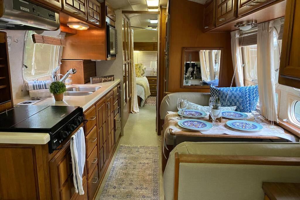 Beautiful Airstream, Beaufort Sc-Enjoy The Journey Екстериор снимка